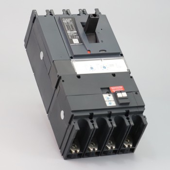 NCM2-500F 4P Circuit breaker VigiComPact , 36kA at 415VAC, MicroLogic 2.2 trip unit 500A, add-on Vigi MB module.