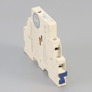 Motor breaker side auxiliary